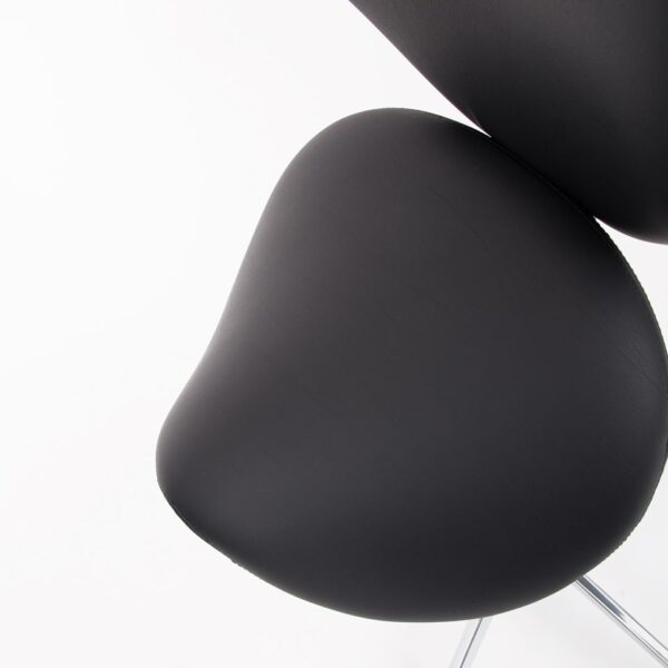 detailbild Sattelhocker, artzhocker, Praxishocker ind schwarz von lento