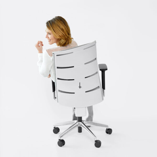 Gesund sitzen mit sensosit Sitztechnologie - agilis matrix lento