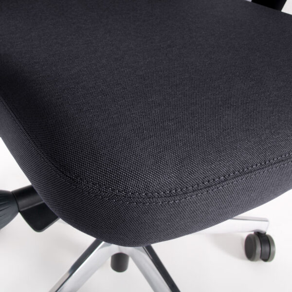 lento nachhaltiger Bürostuhl Bezug camira Quest: aus recyceltem Meeresplastik dank SEAQUAL Initiative