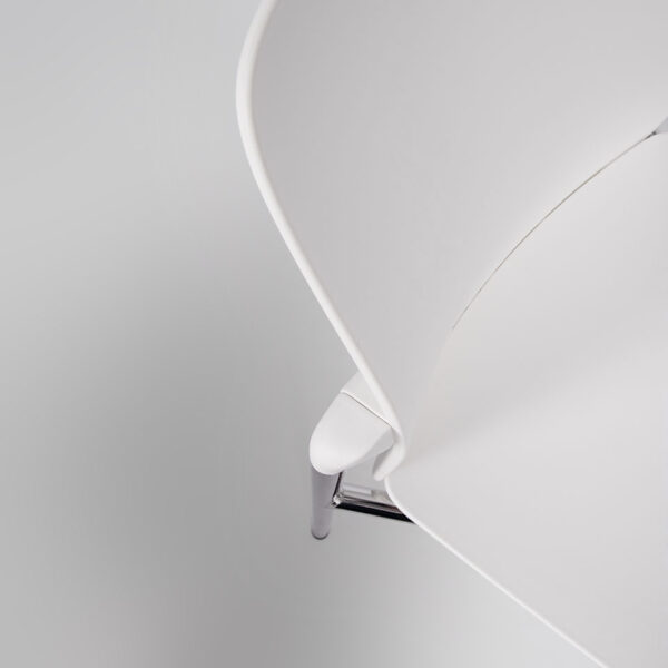 lento light Stapelstuhl Weiss mit Chromgestell als Kantinenstuhl mit Vierfuss - günstig